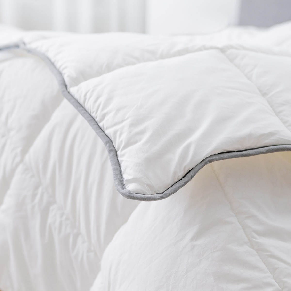 HushWeightless Duvet Insert Full Queen 90x92 EA1