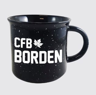 Tasse en céramique de la CFB Borden