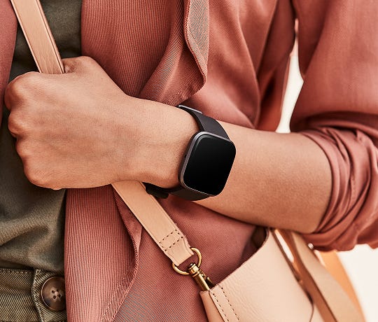 Fitbit versa 2 negro best sale