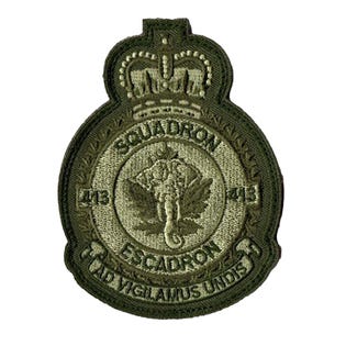 413 Sqn badge
